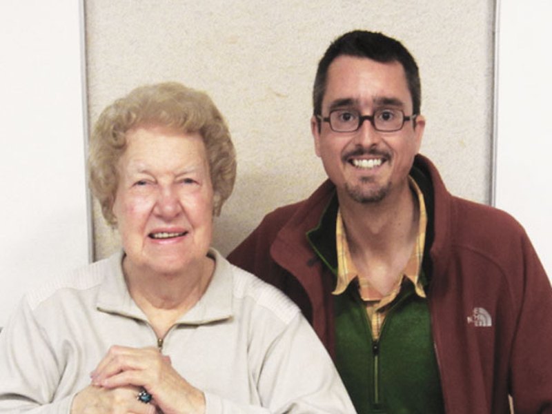 Jean-Charles Chabot avec Dolores Cannon, fondatrice de la Quantum Healing Hypnosis Technique